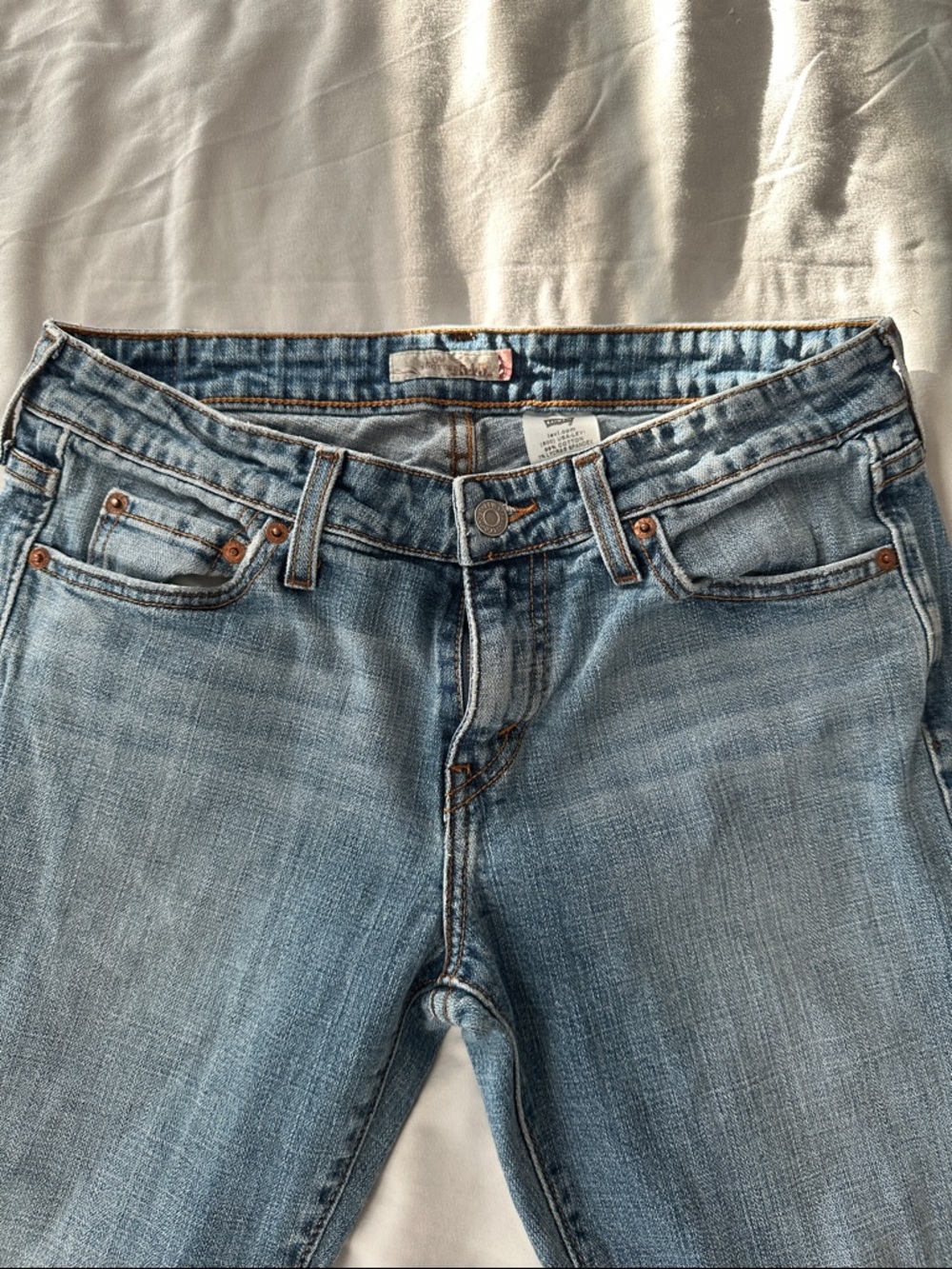 2007 Levi's Medium Blue Low Boot Cut Jeans - Picture 7 of 11